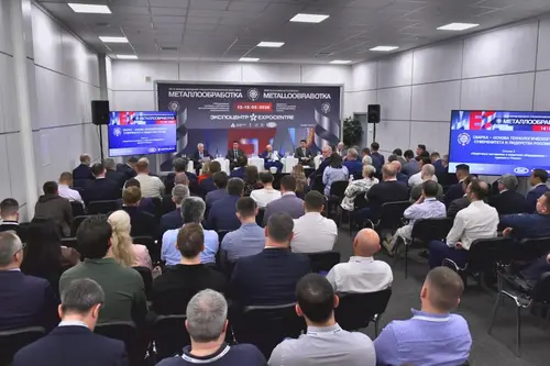 Sespel shares its robotic welding experience at a conference on technological sovereignty